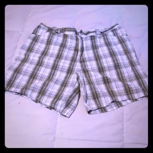 Plaid Shorts sz 1X(16-18)